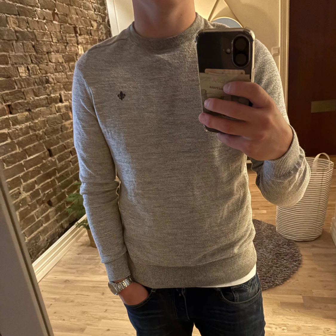 Grå stickad tröja från Morris - 1