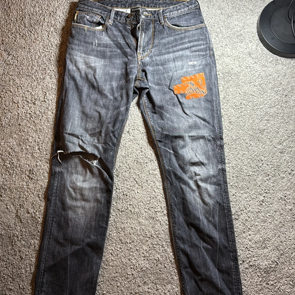 Emporio Armani grå jeans med patch - 1