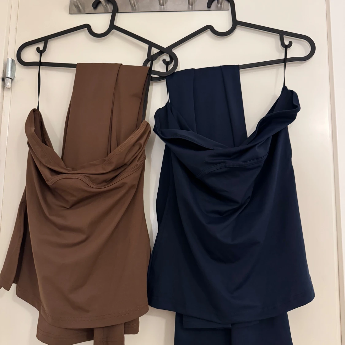  Två olika sätt en är i blå och en i brun färg  - 3