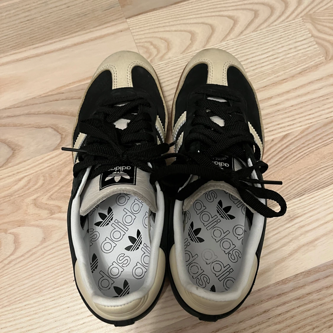 Adidas Samba OG svart/vit sneakers - 2