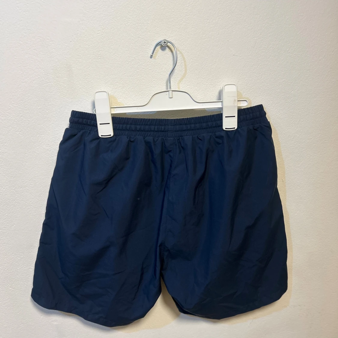 Mörkblå badbyxor från Hugo Boss - 2