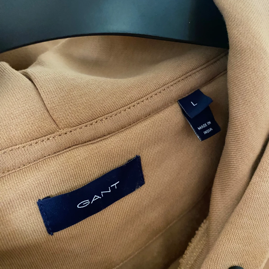 Beige hoodie från GANT - 1