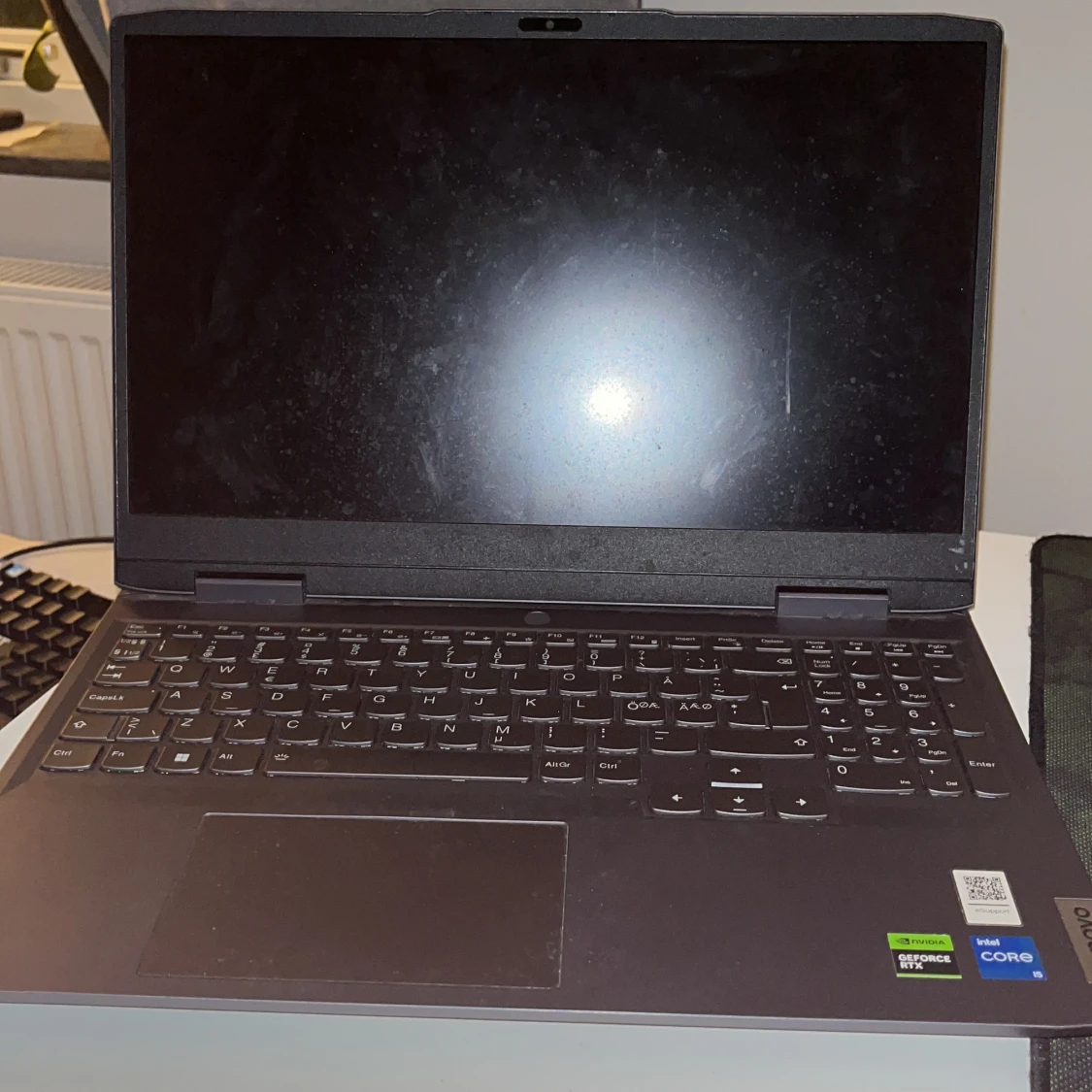 Lenovo Laptop med Intel Core och GeForce RTX