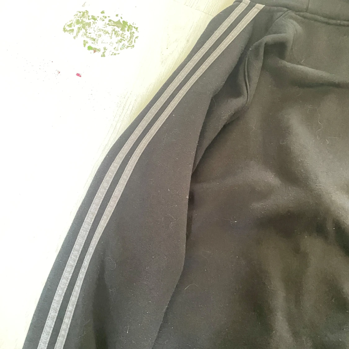 Svart hoodie från Lonsdale med tryck - 3