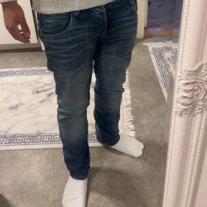 Jack and Jones jeans  - Säljer mina Jack and Jones jeans storleken är 32/30 priset kan diskuteras vid snabb affär 