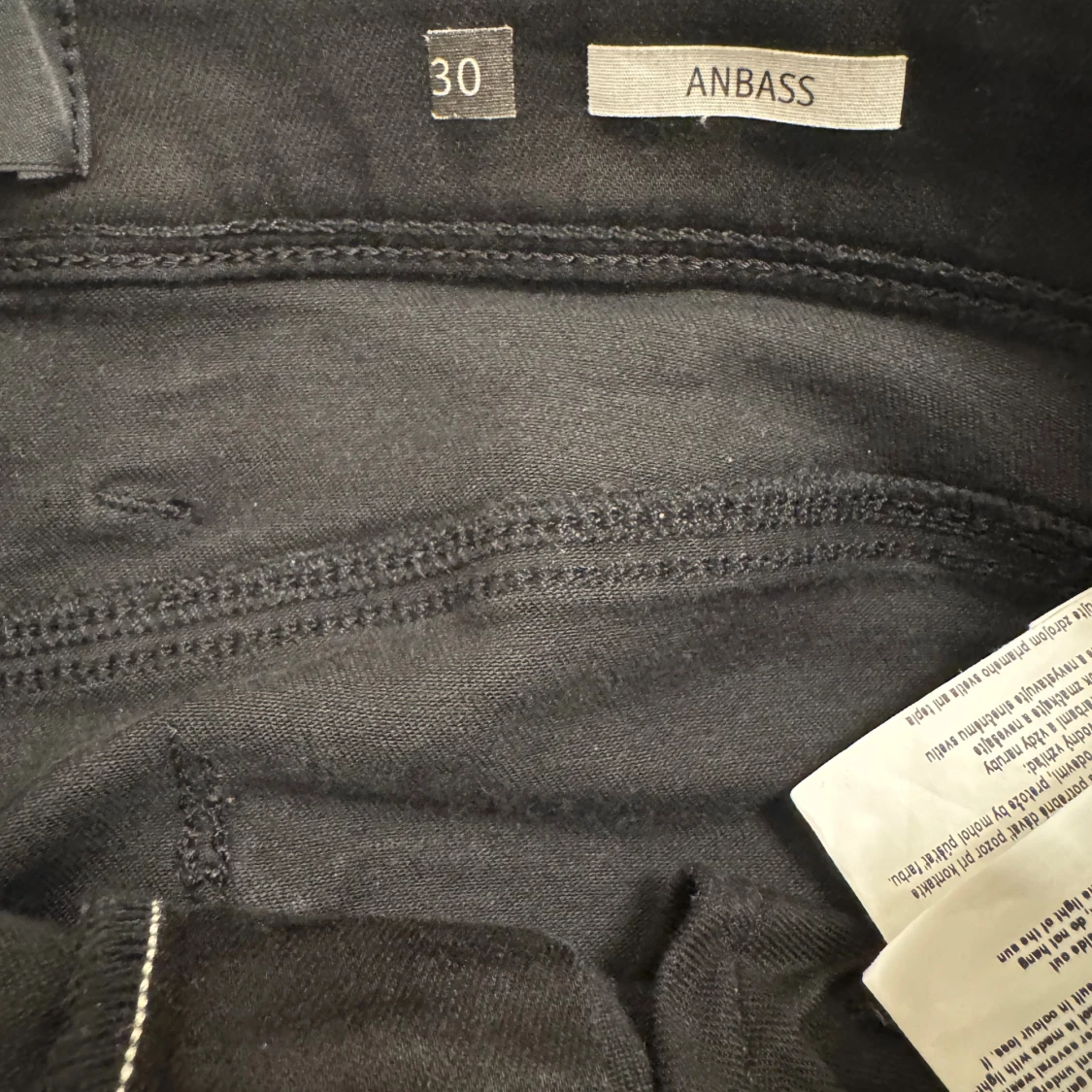 Svarta Replay Anbass jeans, stl 30/32 - 3