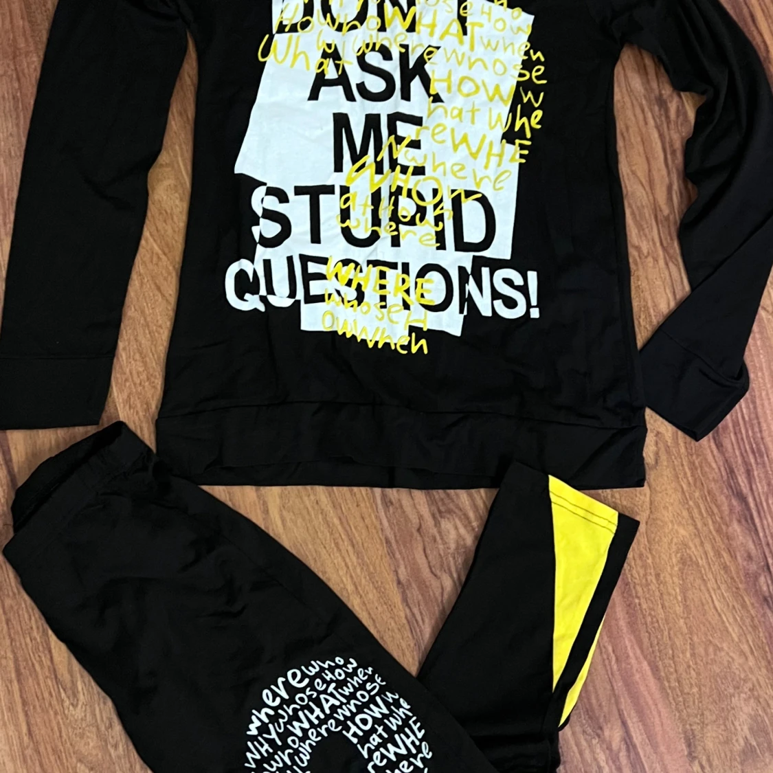 Svart långärmad pyjamas med tryck - 2