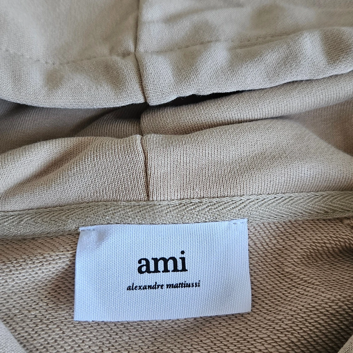 Beige hoodie från AMI Paris - 2