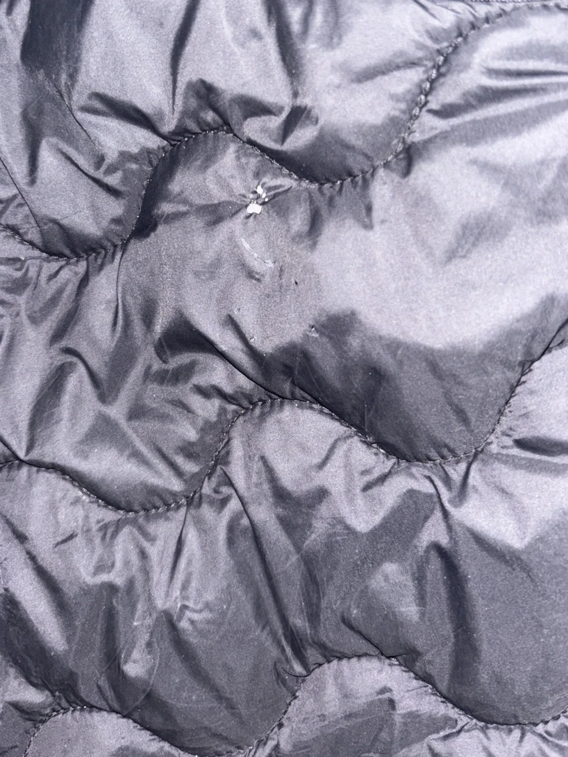 Svart dunväst från Lyle & Scott - 2