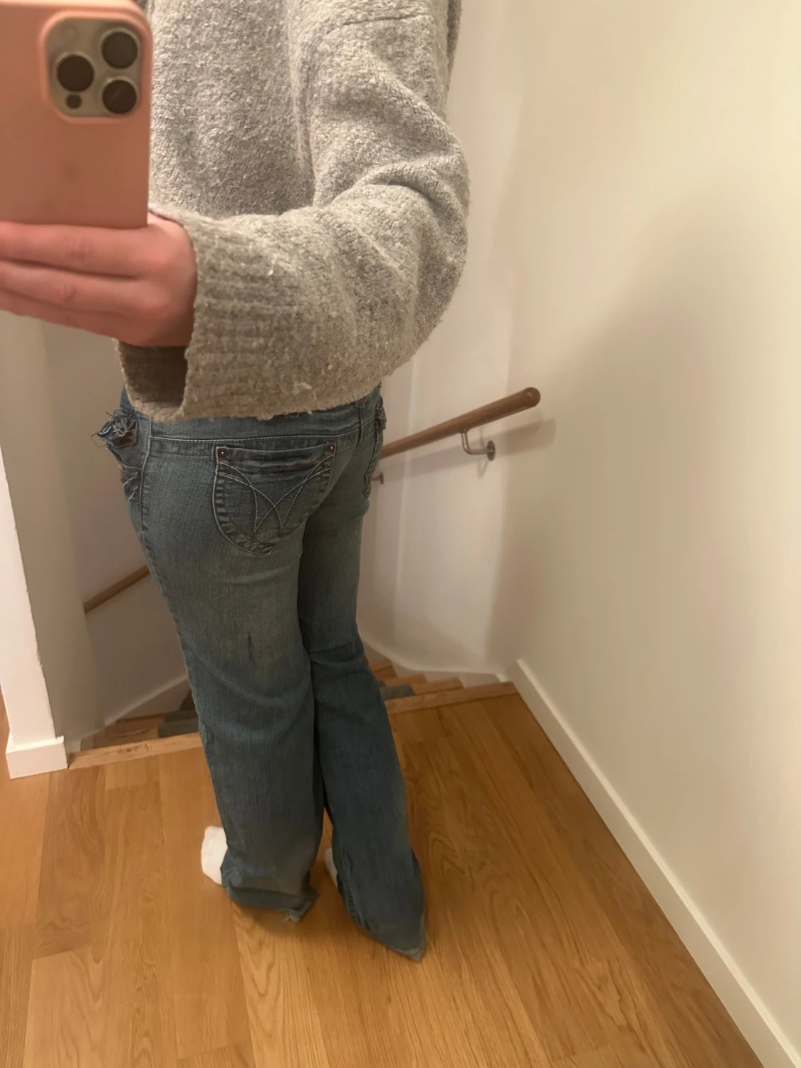 Lågmidjade bootcut jeans - 1
