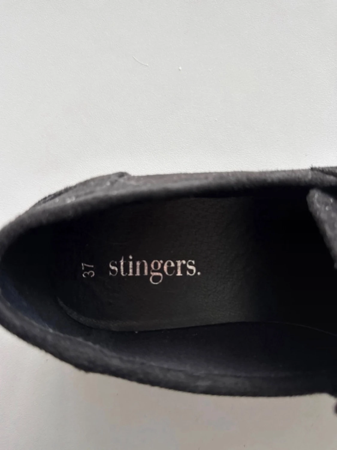 Svarta loafers från Stingers, strl 37 - 1