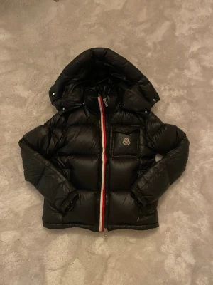 Moncler jacka - Fräsh moncler jacka storlek 1