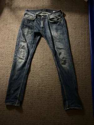 Replay Rob Jeans  - Feta Replay Rob jeans, använda men väl omhändertagna, inga defekter! Storlek 31