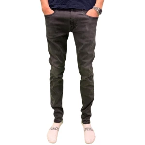 Replay Anbass Jeans - Hej! Säljer dessa väldigt populära och snygga Replay Anbass | Storlek: W31/L32 | Skicket är mycket bra, inga tydliga tecken på användning | Modellen är 185 och väger 65kg | Pris kan diskuteras! | Hör av dig vid intresse eller minsta fundering!