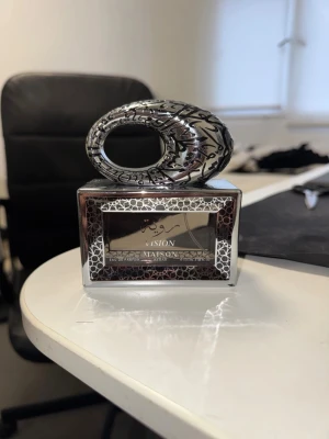 Maison asrar Vision 100ml - Maison Vision Eau de Parfum, 100 ml. Säljs utan box. 