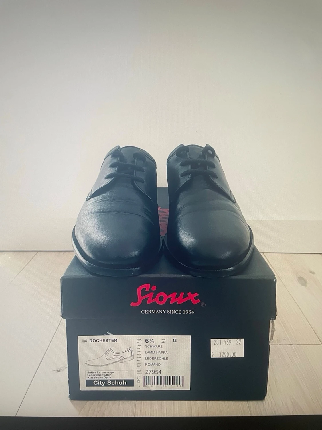 Svarta skinnskor från Sioux - 1