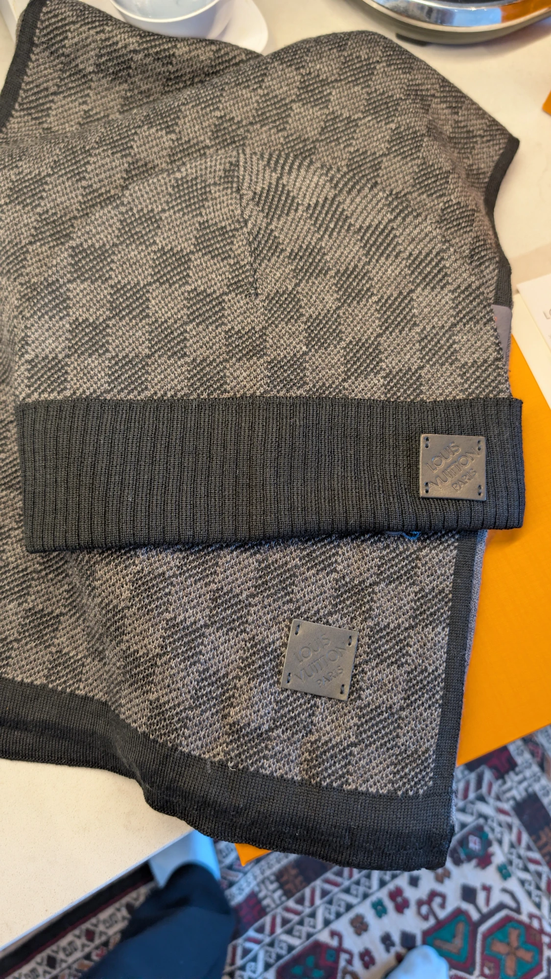 Mössa och halsduk  - 2