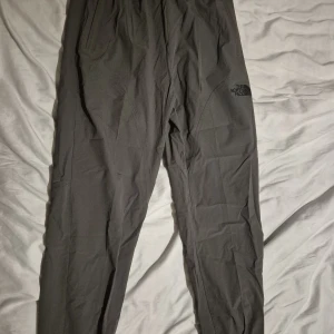 The North Face byxor - Oanvända