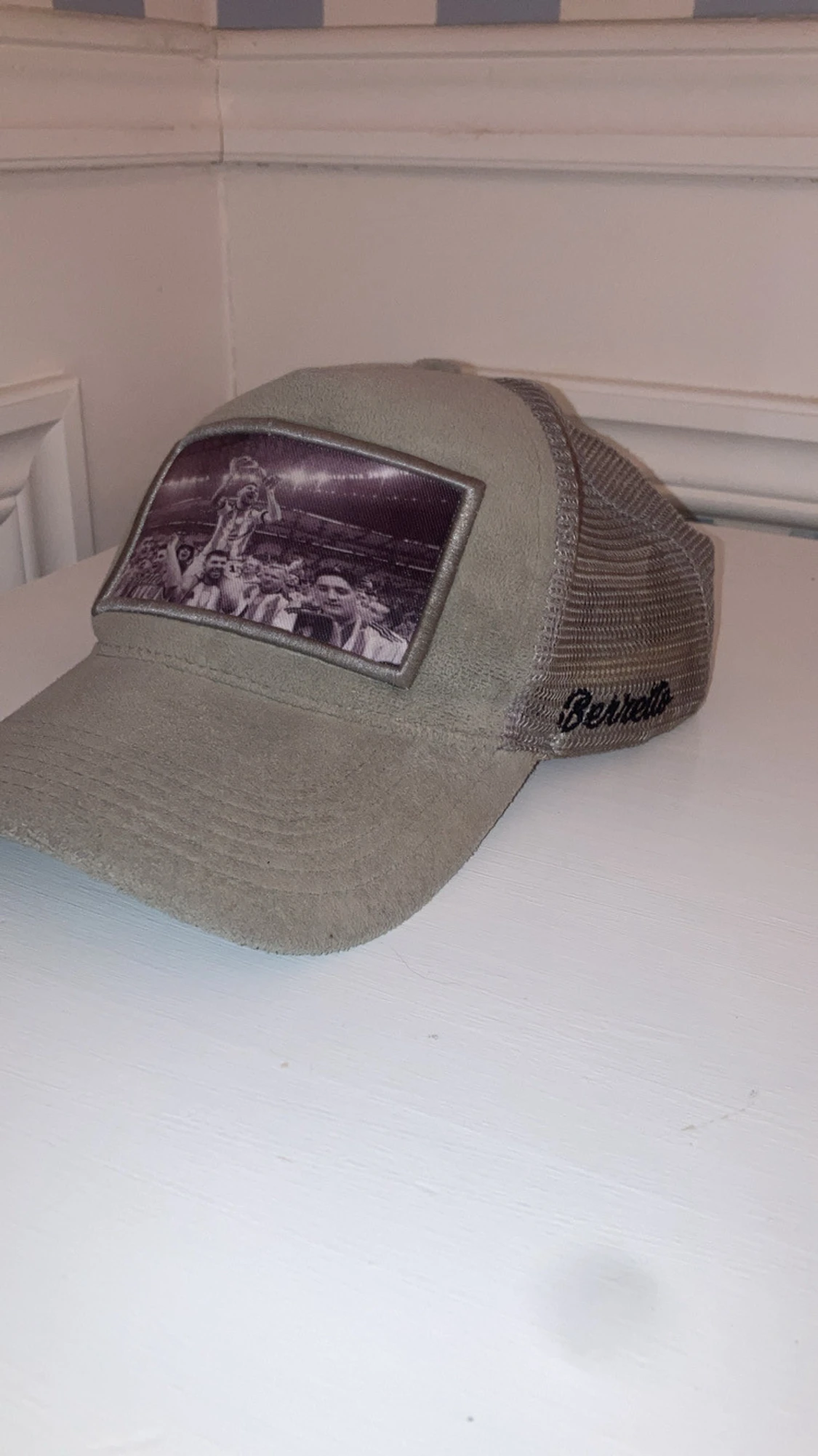 Velvet keps (berretto)