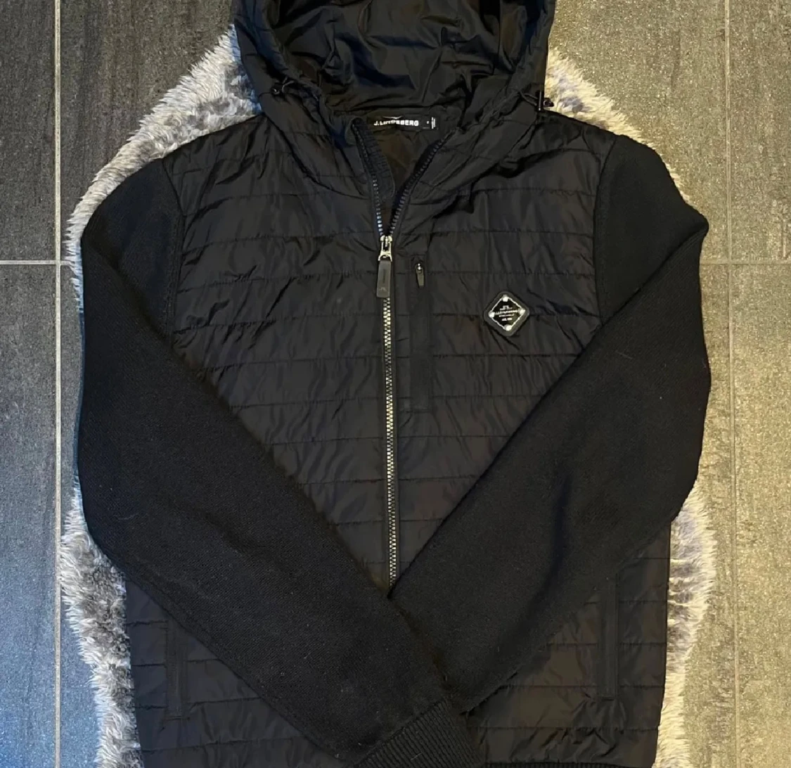 J lindeberg cardigan - 1