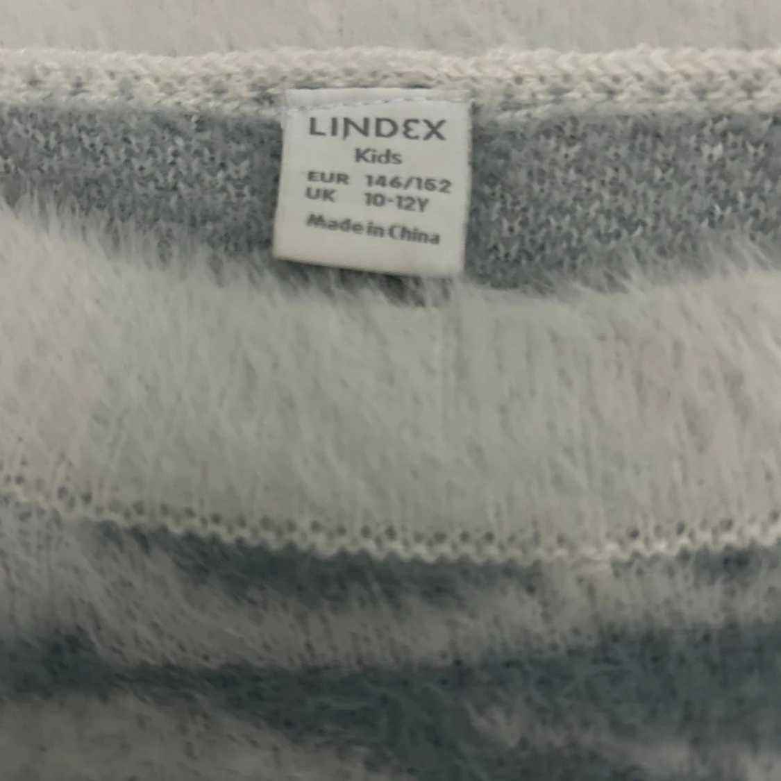 Zebramönstrad stickad tröja Lindex - 2