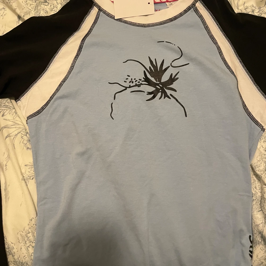 Blå och svart långärmad topp Stir Crazy - 1