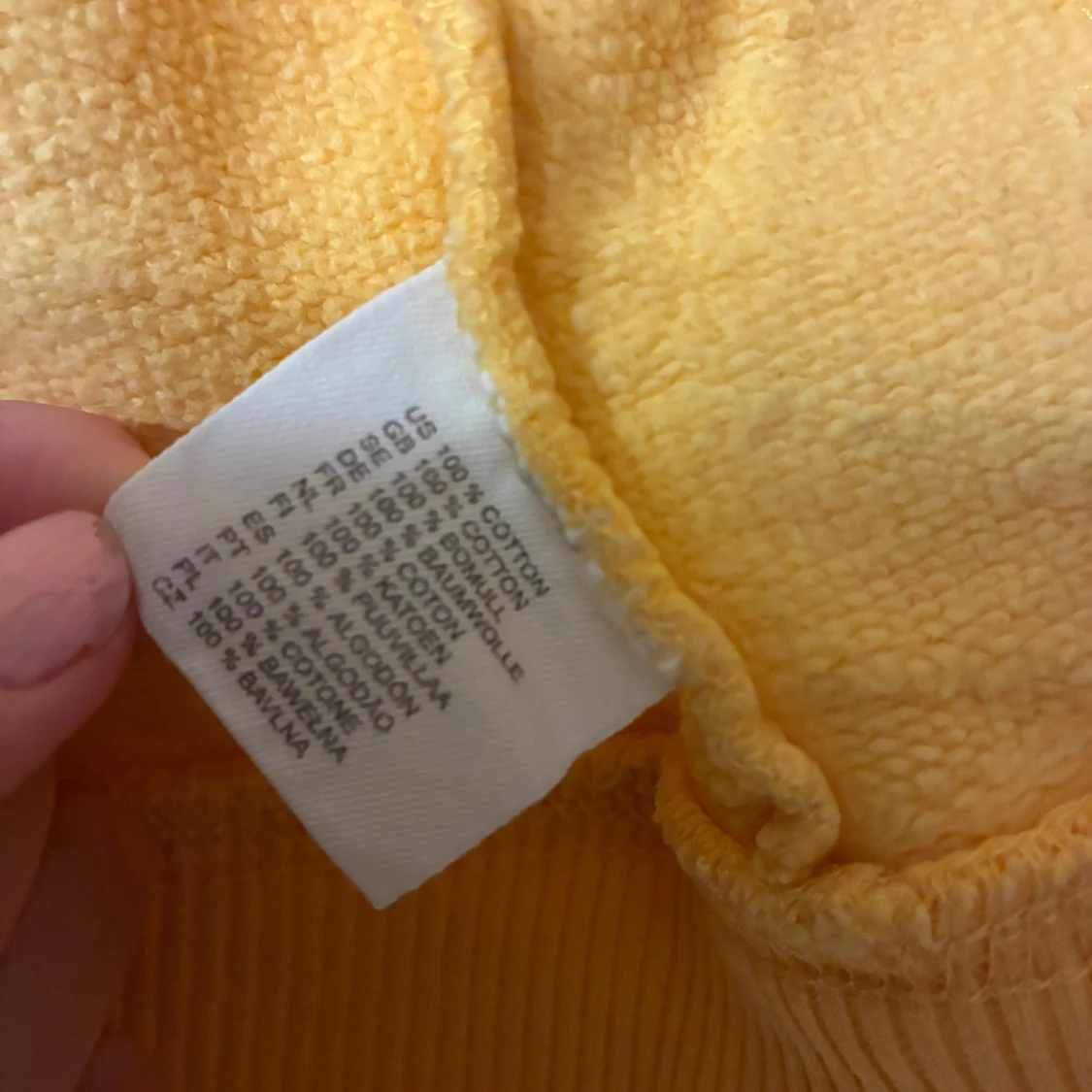 Gul hoodie med dragkedja och huva - 2