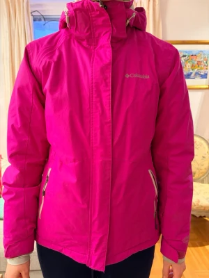 Rosa vind/skid jacka från Columbia - Skidjacka bra skick! 