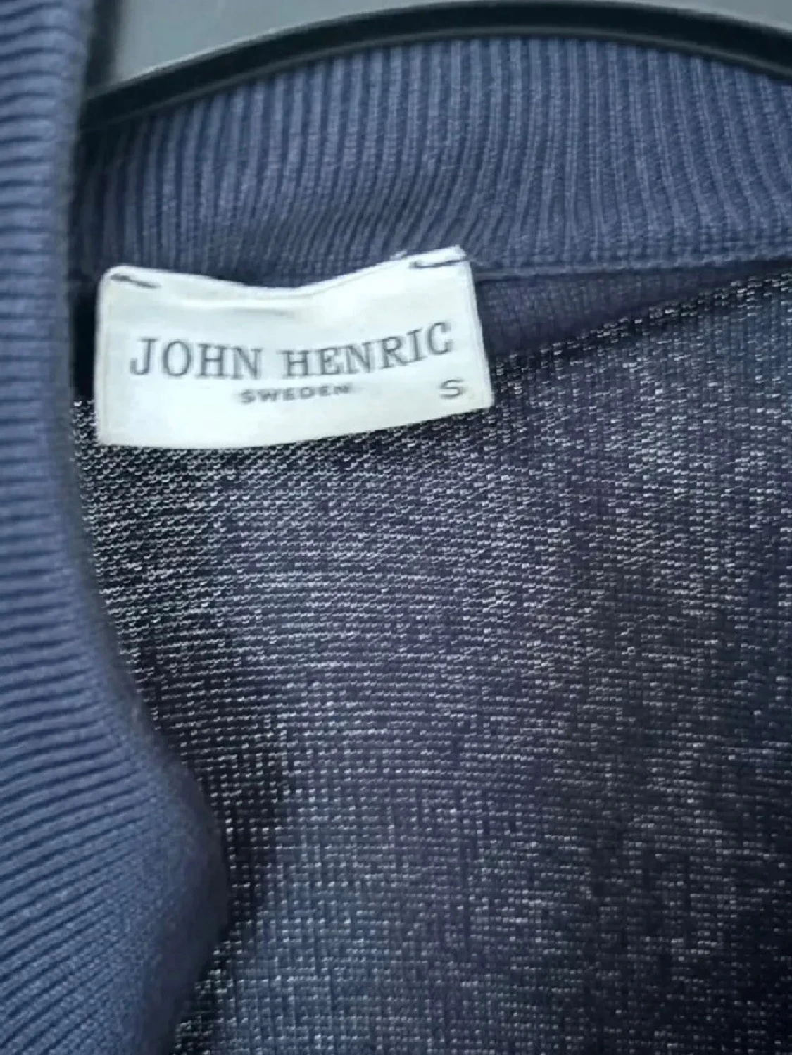 Mörkblå cardigan från John Henric - 1