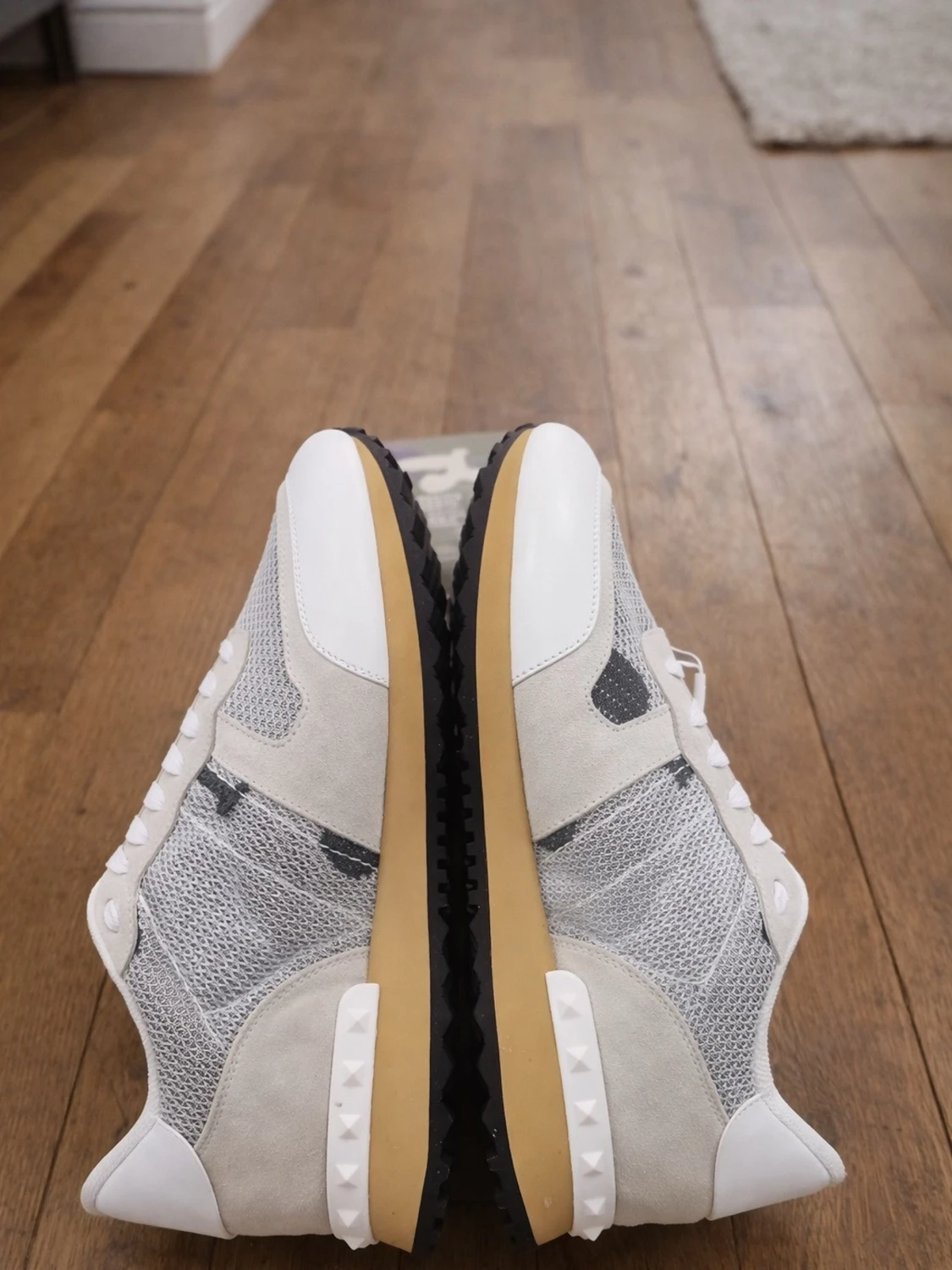 Valentino Rockrunner sneakers i grått - 1