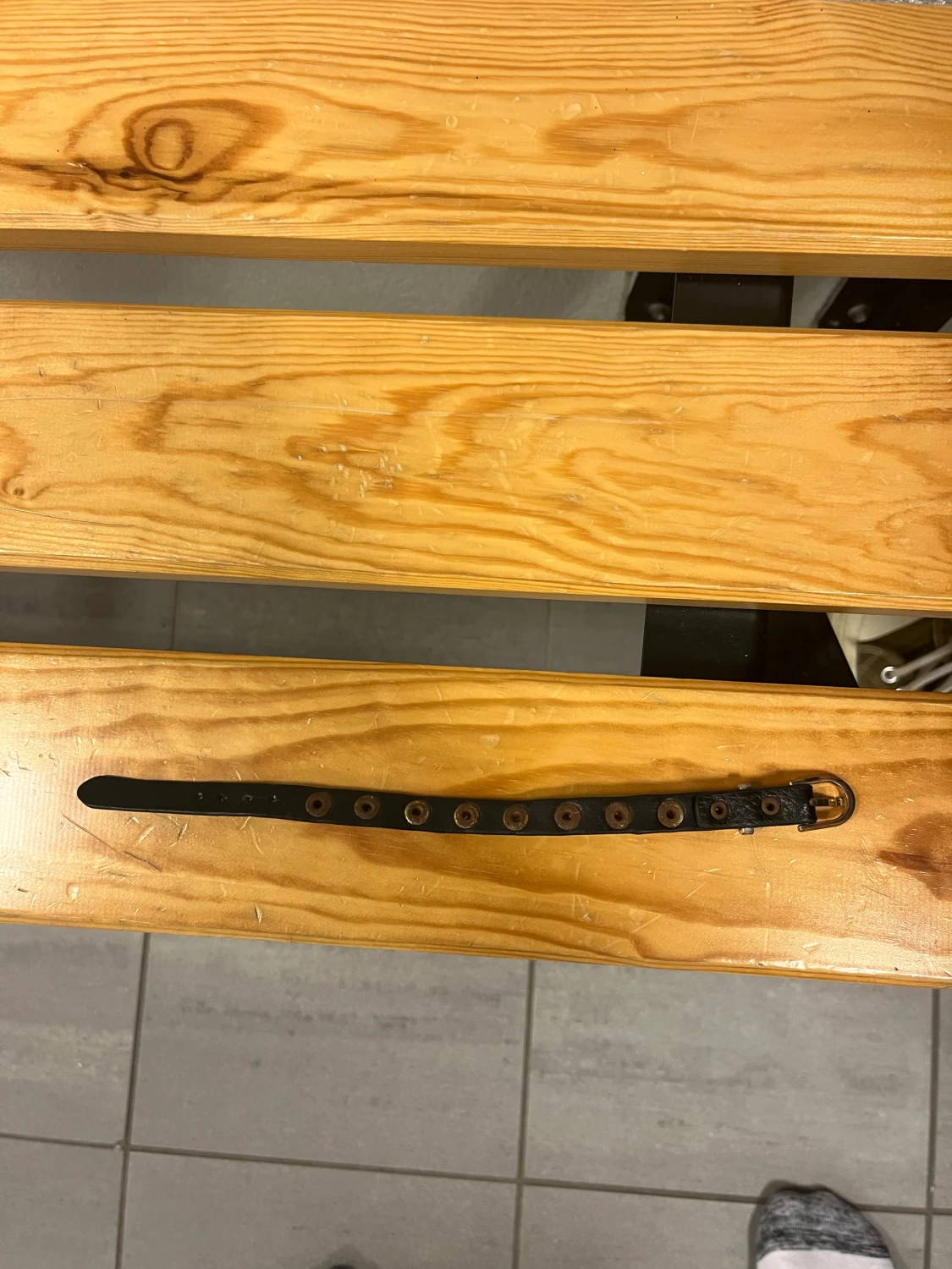 Svart valentino armband  - 1