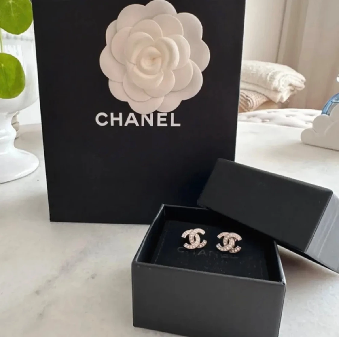 Chanel CC örhängen med strass - 1