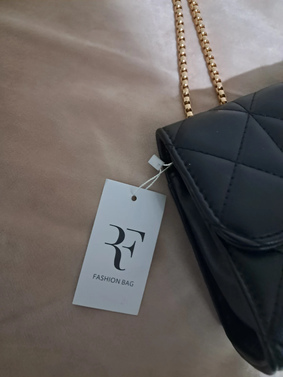 Svart quiltad axelväska RF Fashion Bag - 1