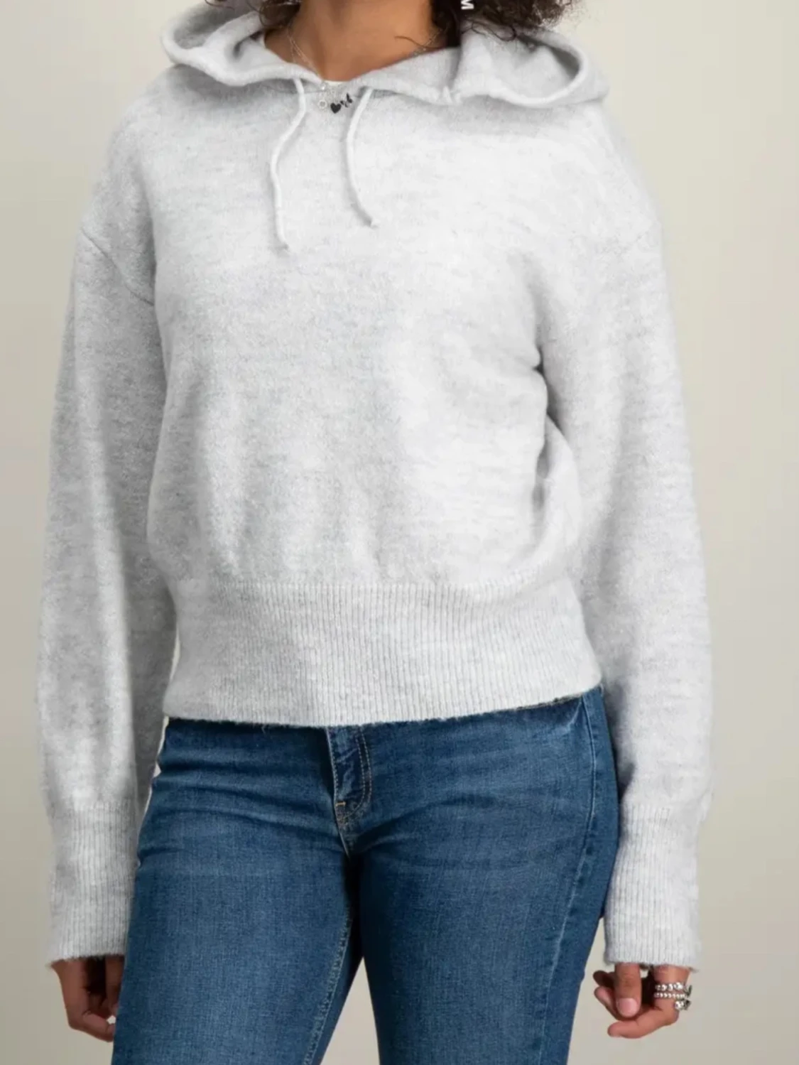 Grå stickad hoodie  - 3