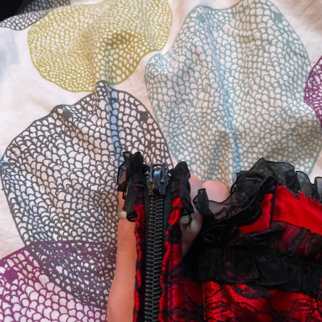 Röd och svart korsett - 2