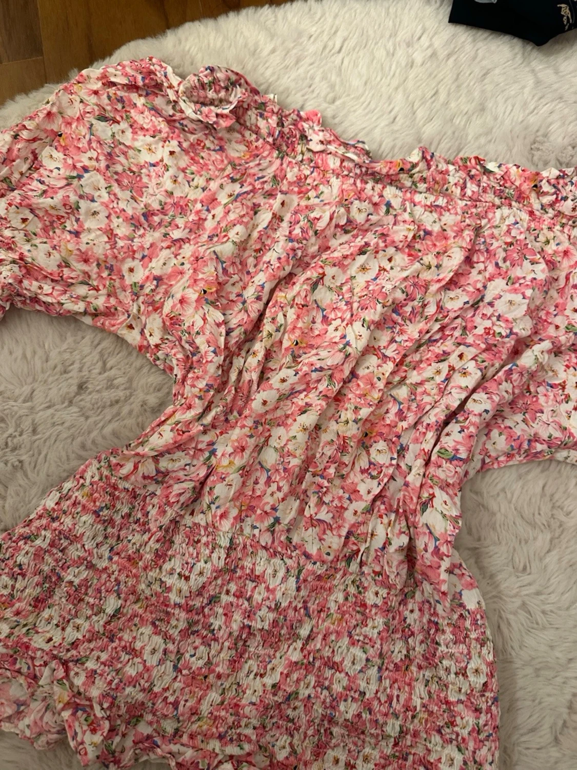 Blommig rosa tröja  med volang - 2