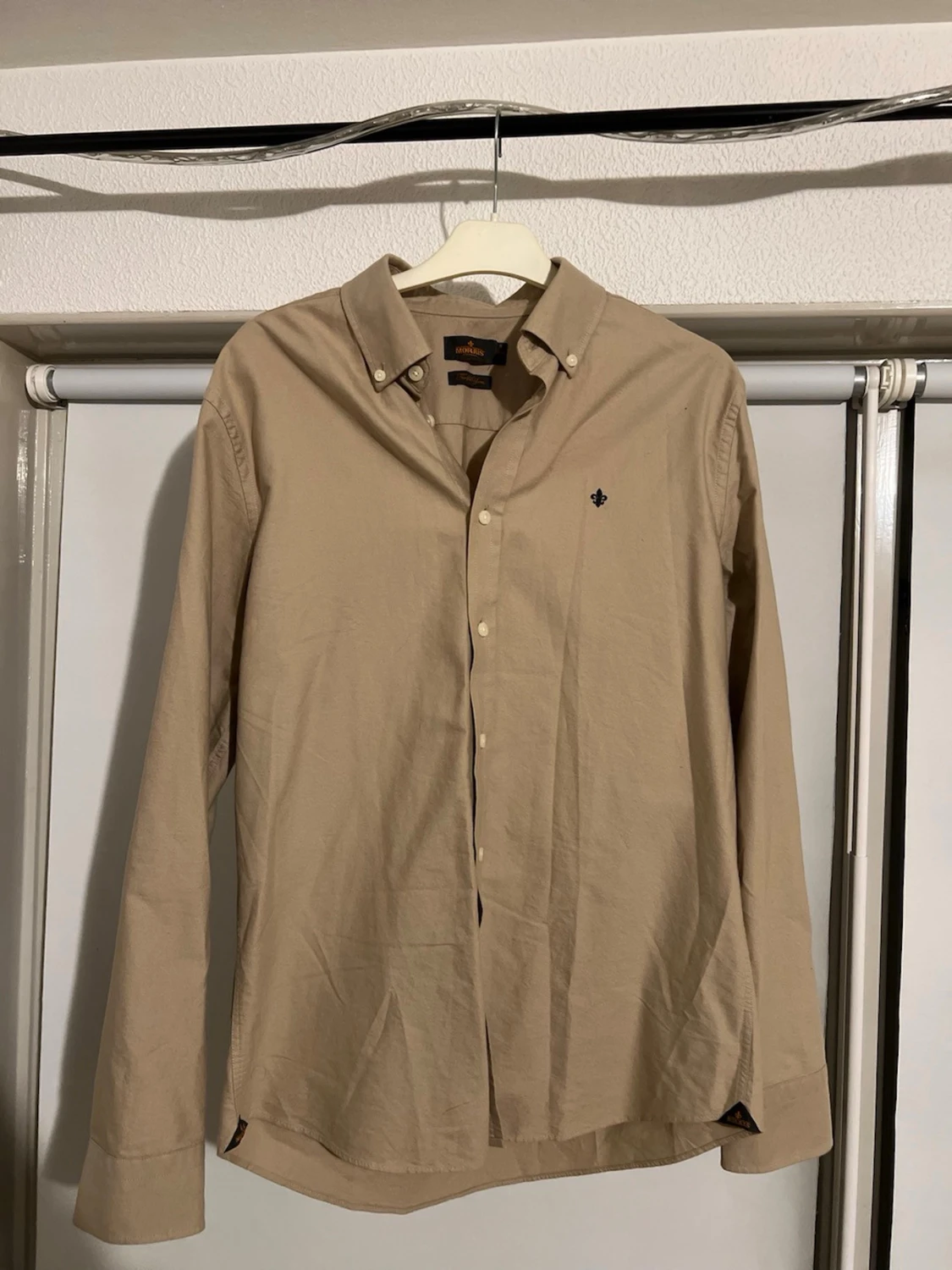 Beige skjorta från Morris 