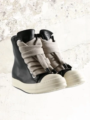 Till alla hatare - Obs säljer inte mina chunky och tvärsköna owens! Detta inlägg finns endast till för att jag ska kunna bemöta eventuella hatkommenter från er som känner er träffade!✌🏻