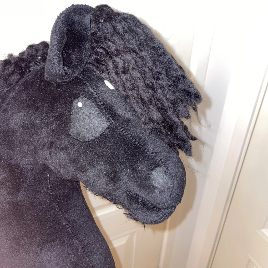 Svart käpphäst  - 1