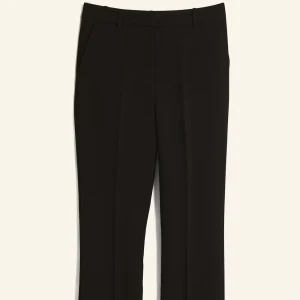 Vera Tall Kostymbyxa - Använda en del. Bra skick. Pris kan diskuteras. 🤍