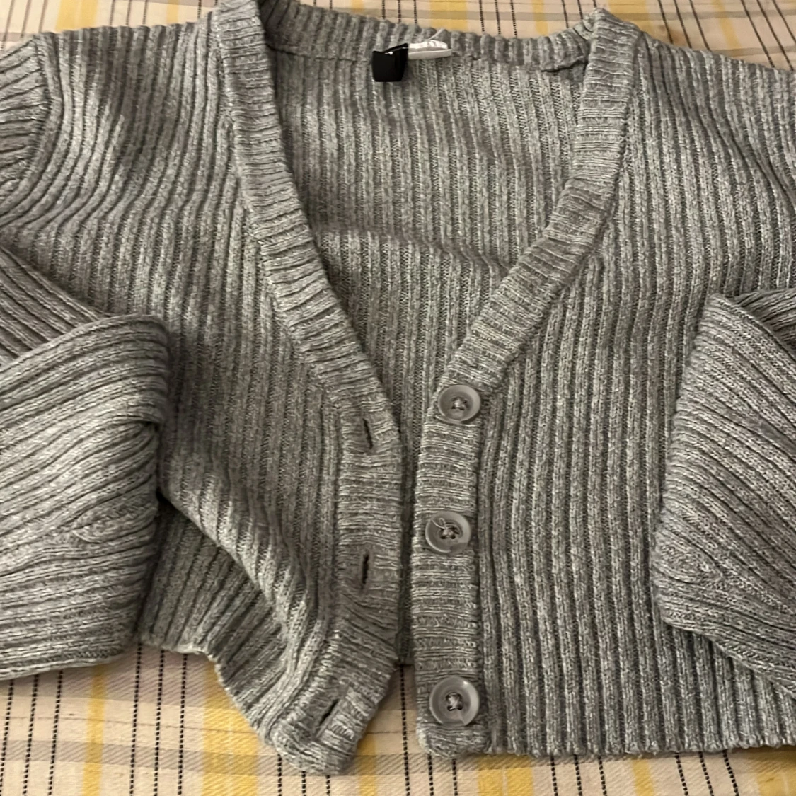 Grå ribbad kofta från H&M Divided XS - 1