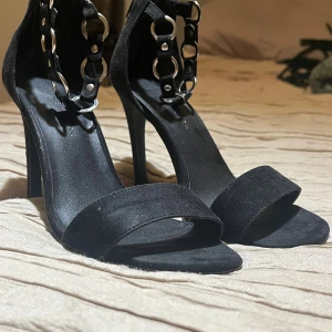 Klackskor  - Sparsamt använda