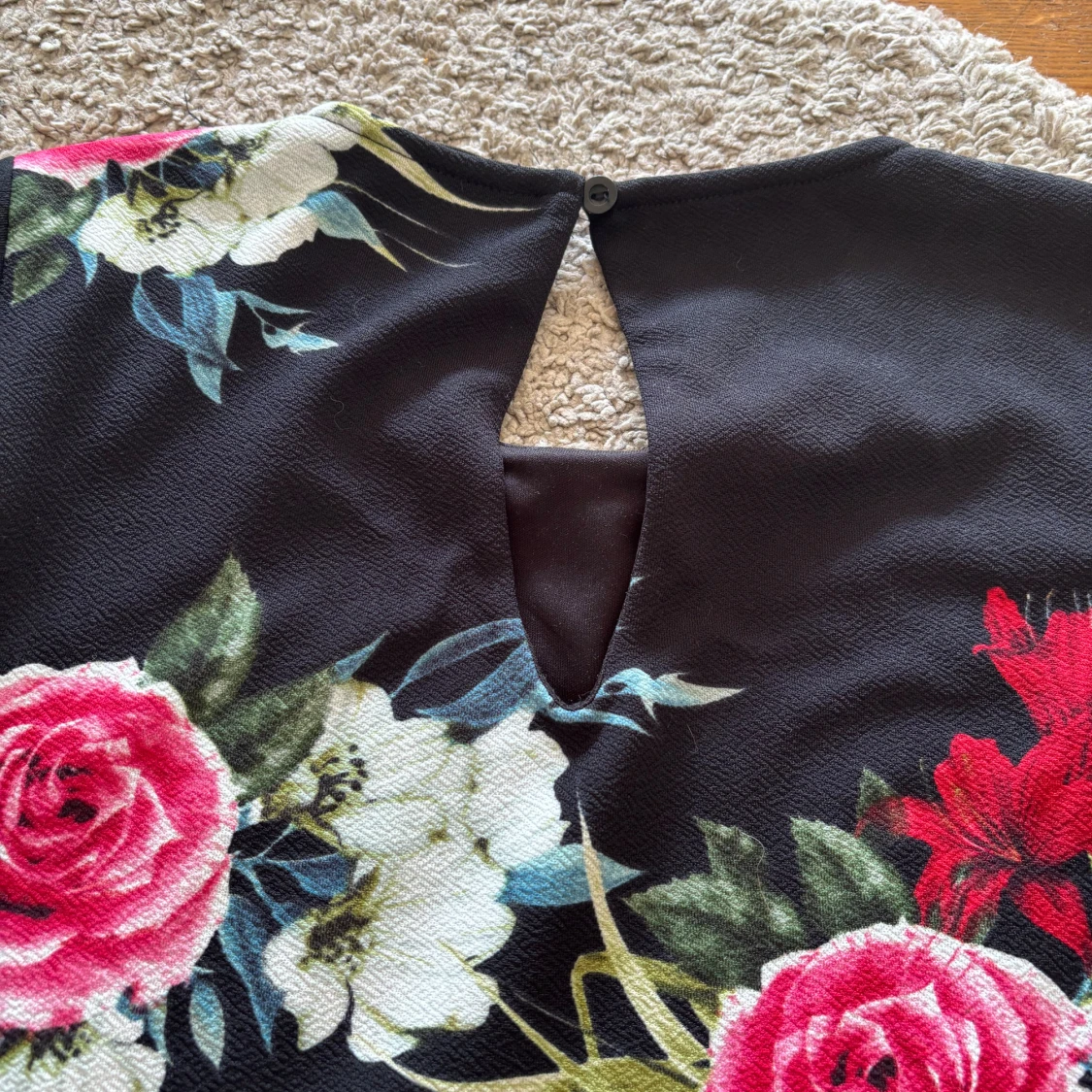 Svart blommig klänning från ONLY - 2