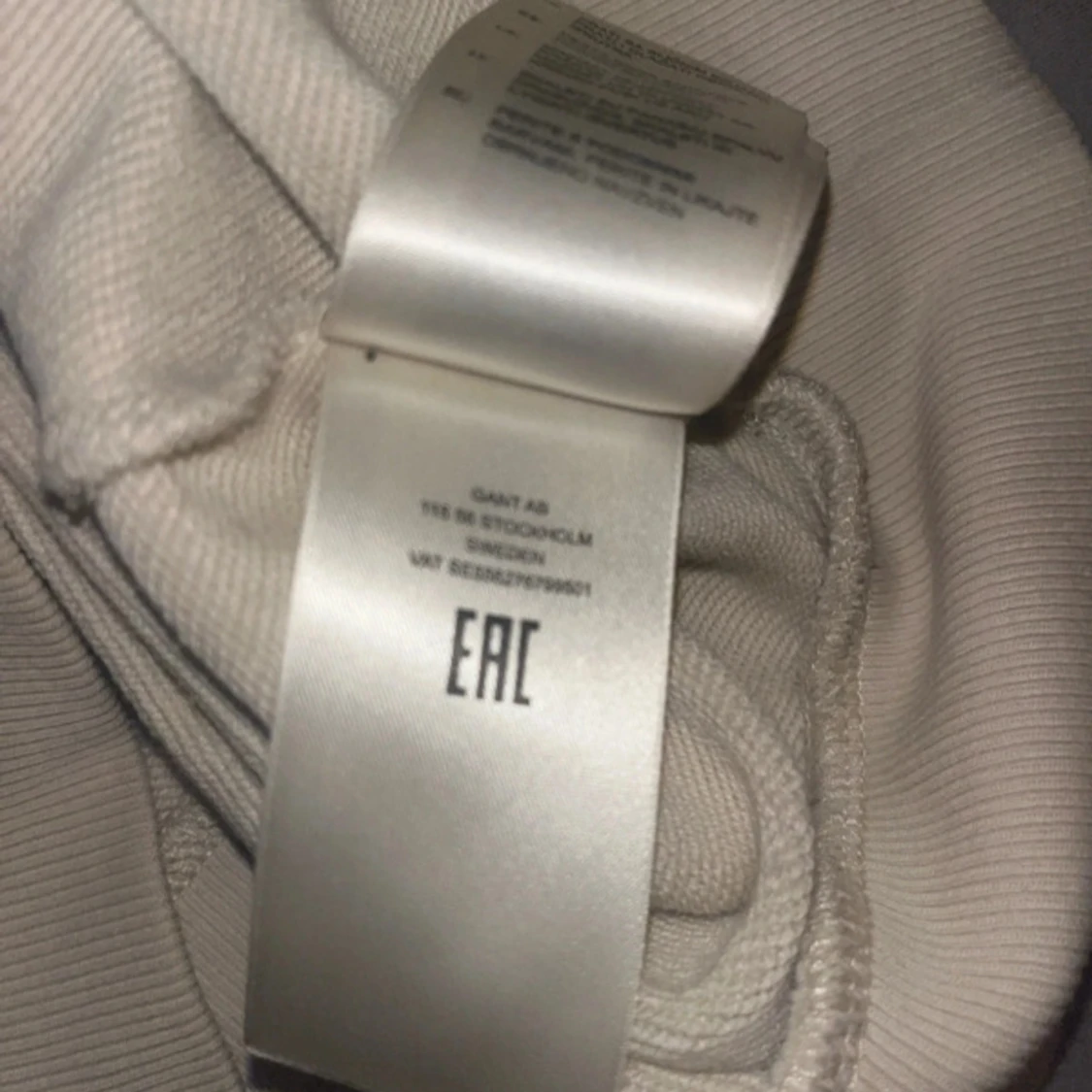 Beige sweatshirt från GANT, storlek S - 3