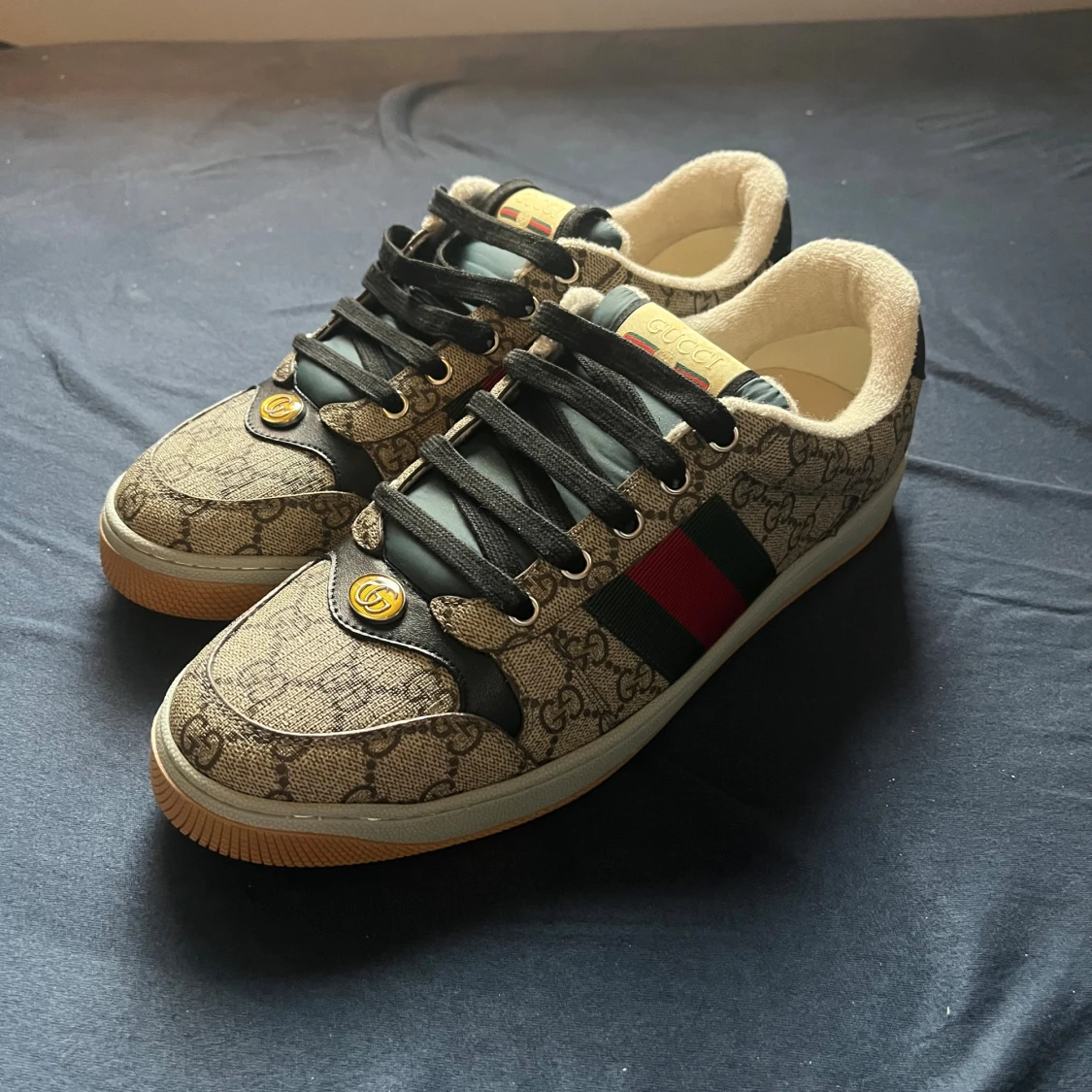Gucci sneakers med GG-mönster - 2