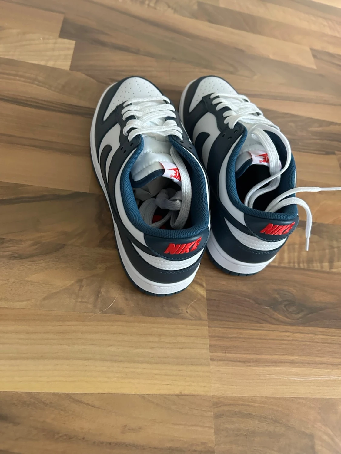 Nike Dunk Low vit/marinblå - 1