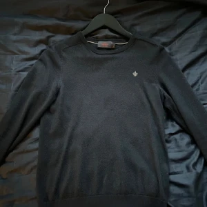 Svart tröja Morris - Svart tröja från Morris i 100% merinoull, mycket bra skick