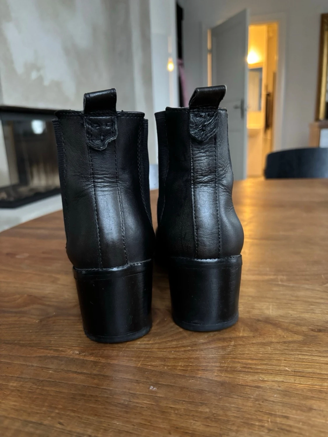 Svarta chelsea boots i skinn - 3