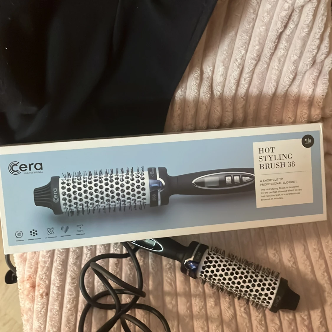 Cera Hot Styling Brush 38
