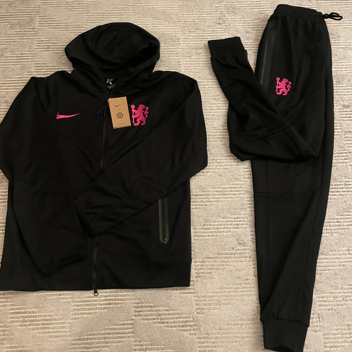 Svarta Nike tech Chelsea : Size M 